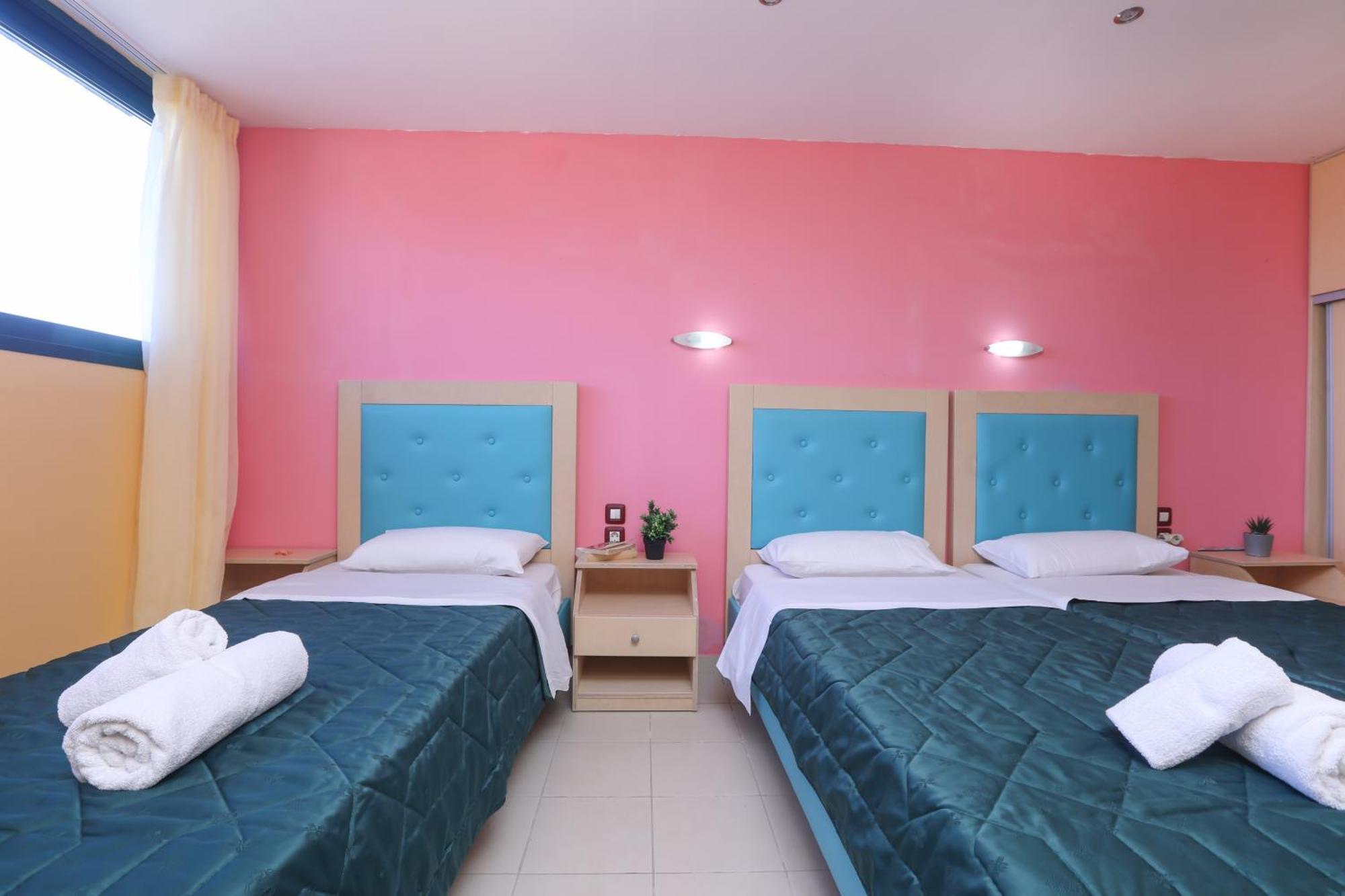 Corfu Hotel Apartments Benitses  Buitenkant foto