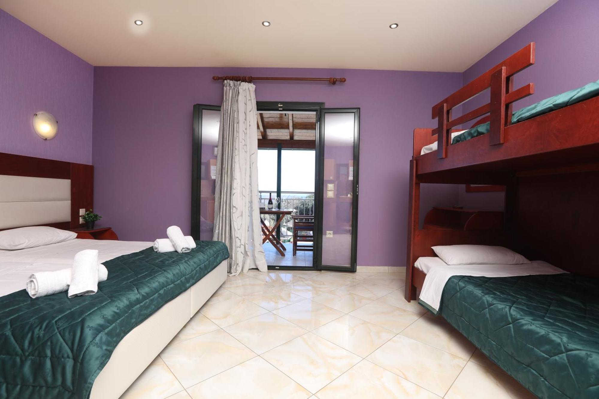 Corfu Hotel Apartments Benitses  Buitenkant foto
