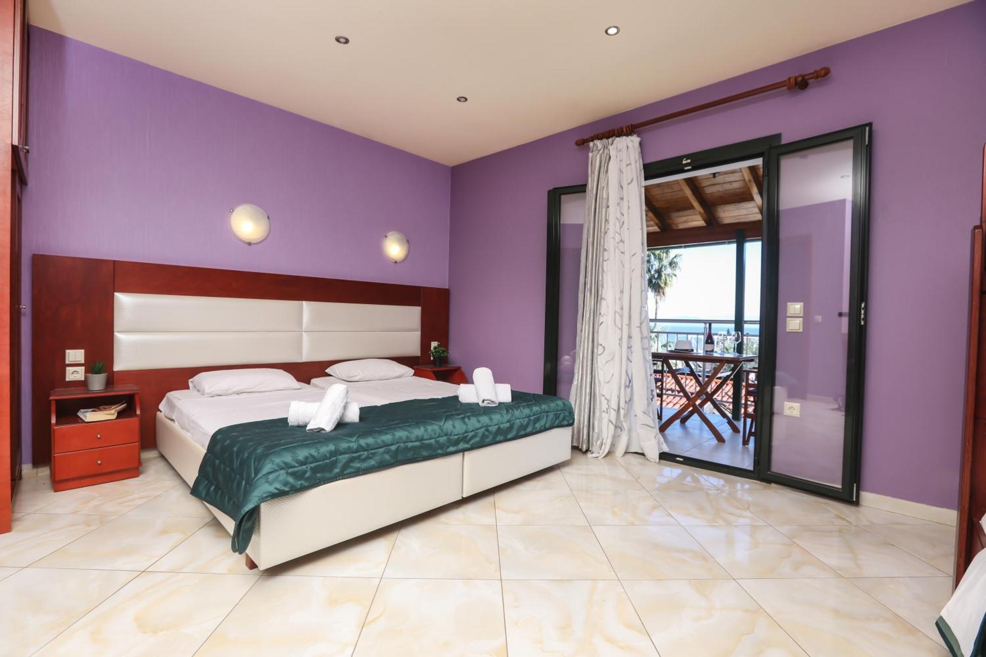 Corfu Hotel Apartments Benitses  Buitenkant foto